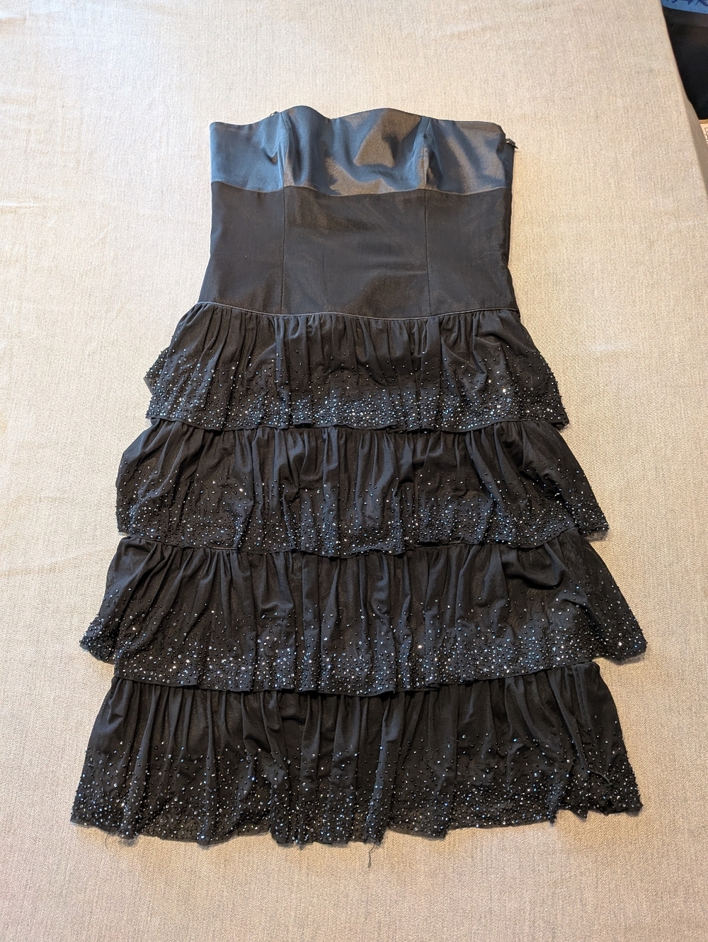 Laundry by Shelli Segal Women Off Shoulder Cut Velvet Formal Gown Black Y2K S 12